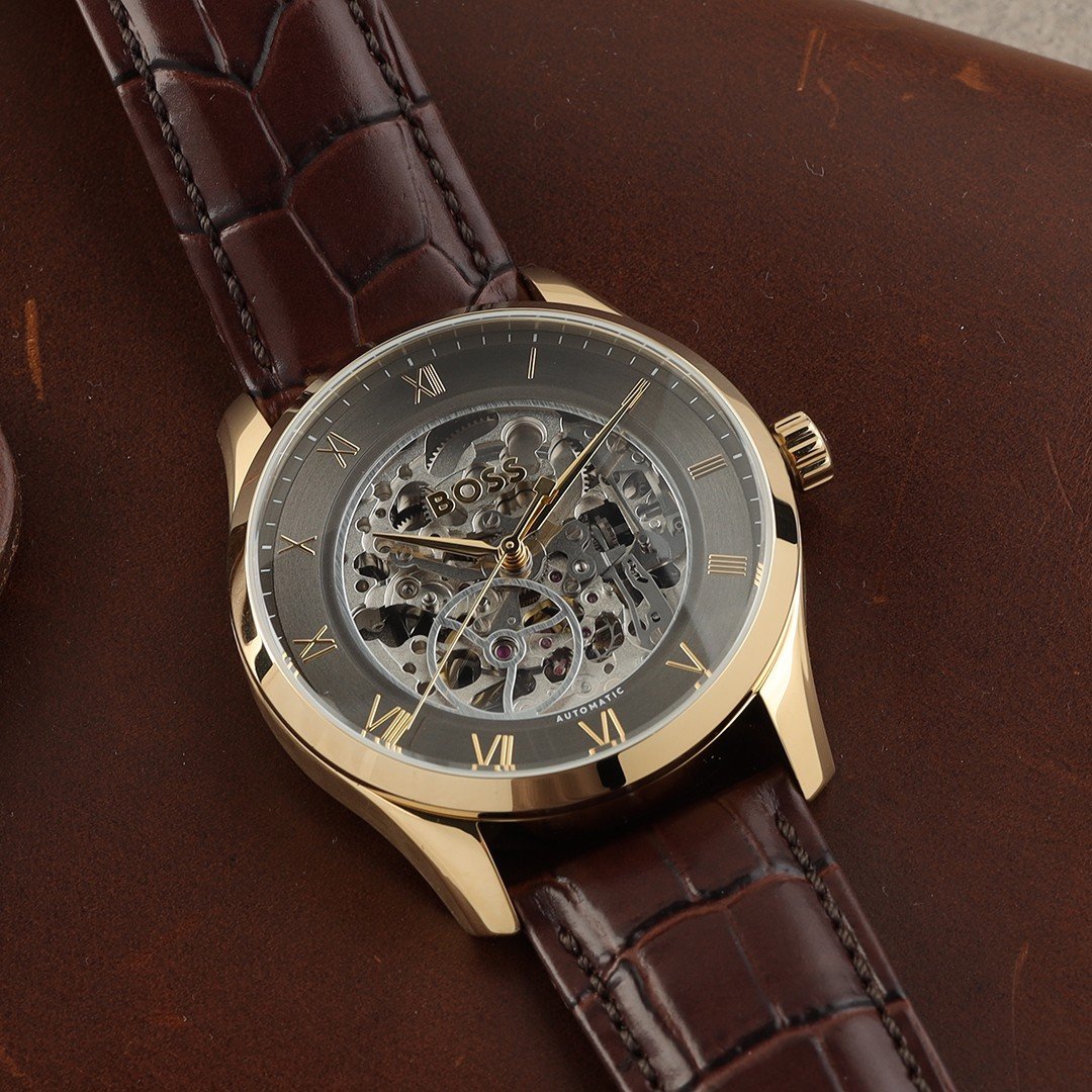 Reloj Hugo Boss con correa de piel marrón