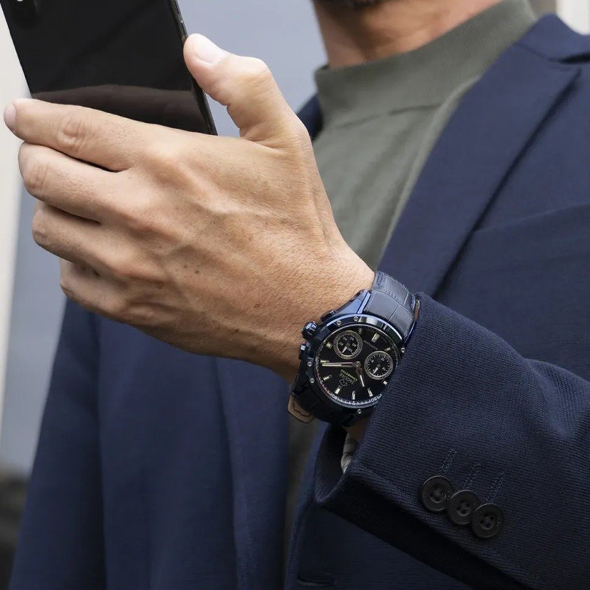 Smartwatch hybride Jaguar
