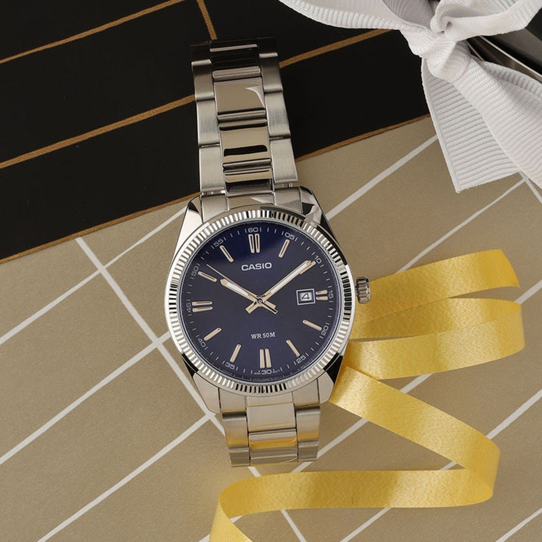 casio uhr mit geschenkverpackung