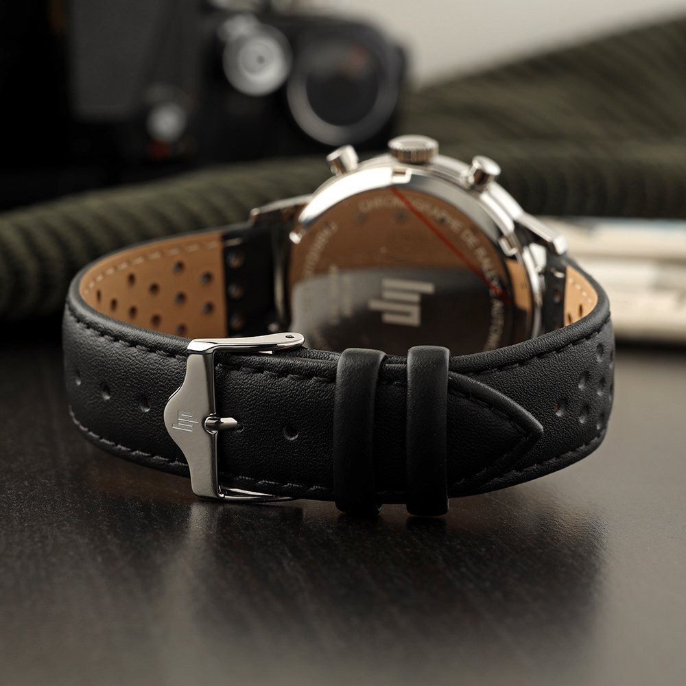 LIP Rallye watch with perforated strap
