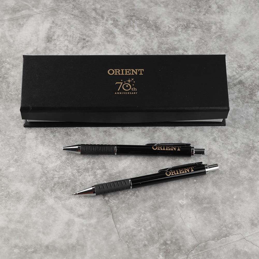 Set de stylos et crayons avec logo orient