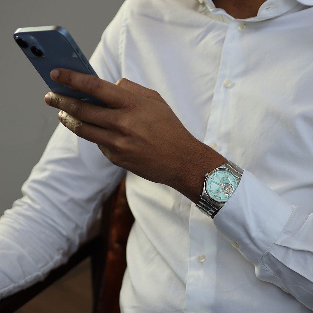 Orient Contemporary RA-AR0009L30B