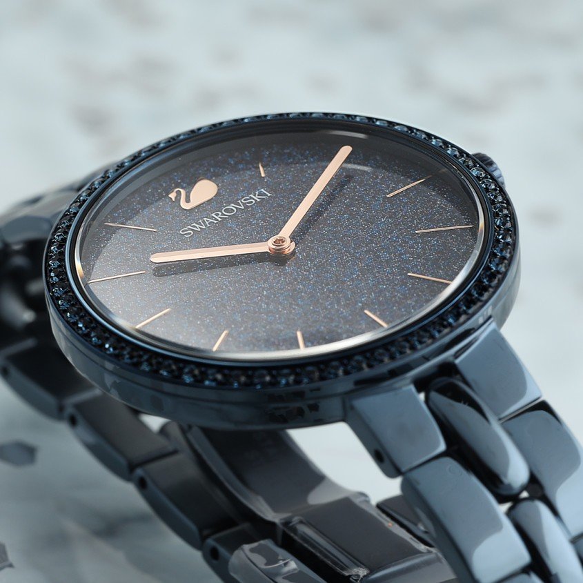 Swarovski Cosmopolitan mit Kristallen
