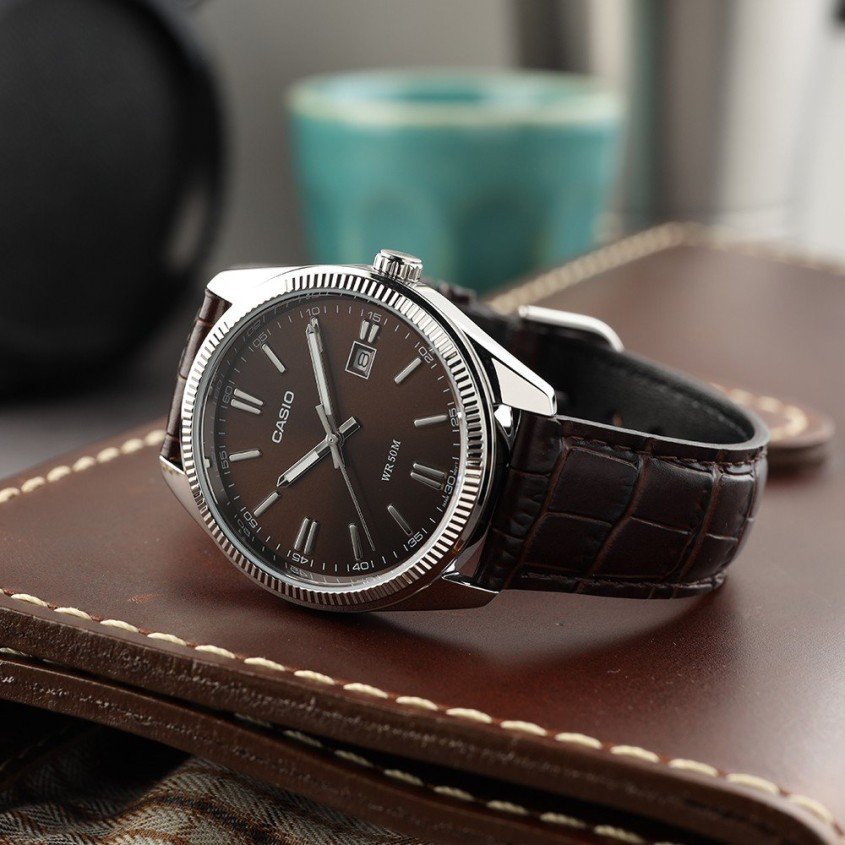 Casio mtp-1302pl-5avef horloge
