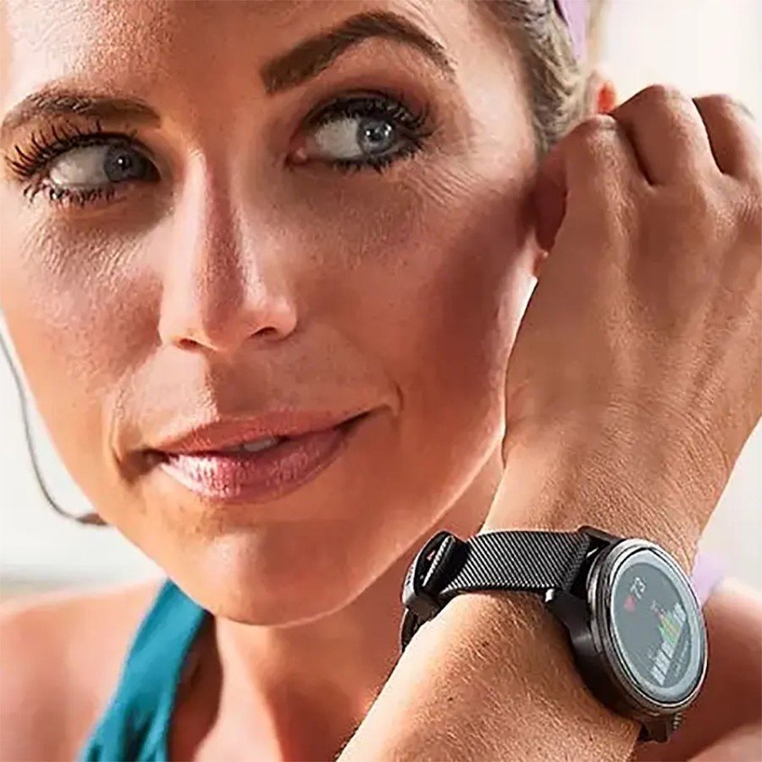 010-02172-02 Garmin Vivoactive