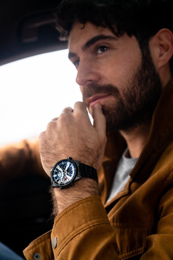 ECB-S100DC-2AEF on the wrist