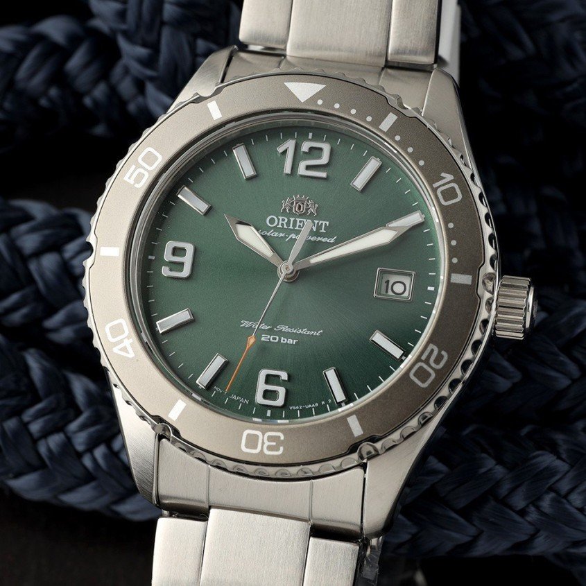 Orient Mako Solar diving watch