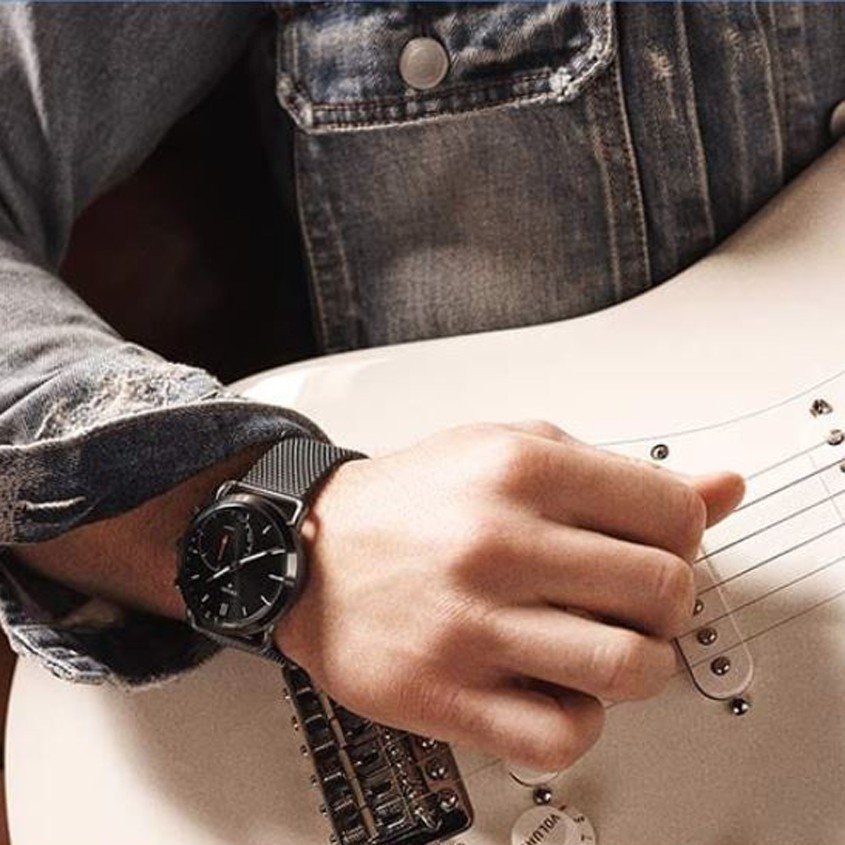 Fossil hybrid smartwatch