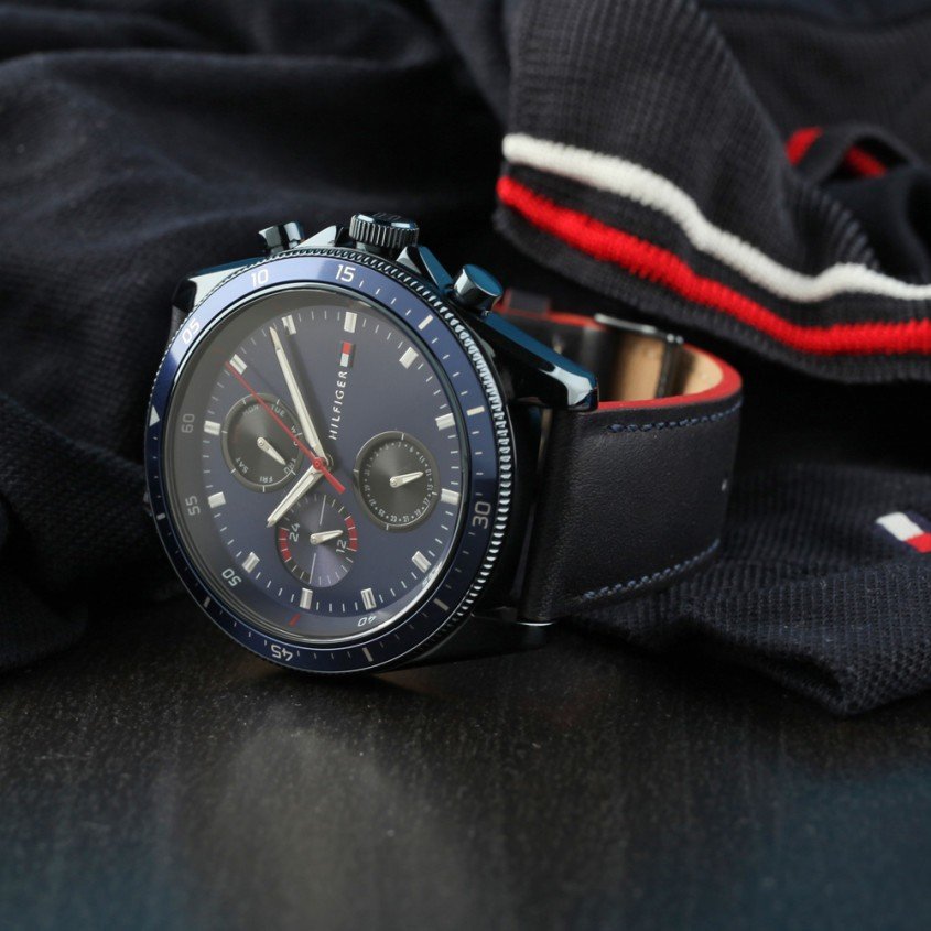 TH1791839 horloge