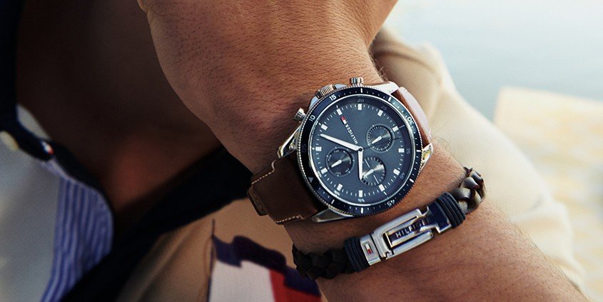 TH1791837 horloge