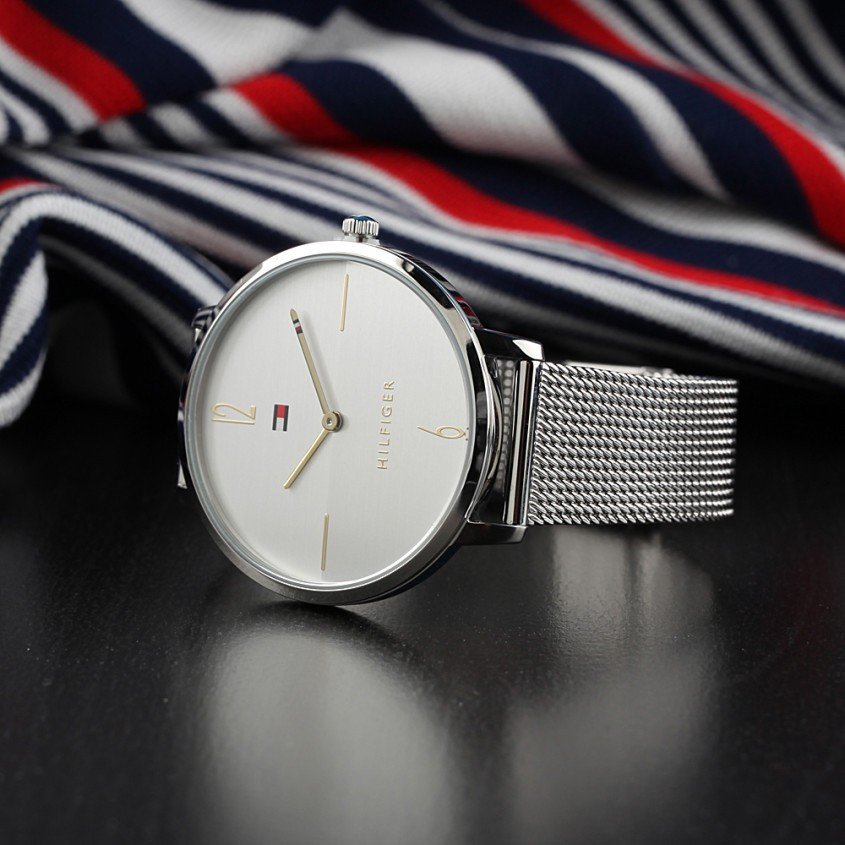 TH1782338 horloge