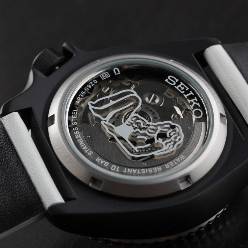 Seiko 5 Auto Moai