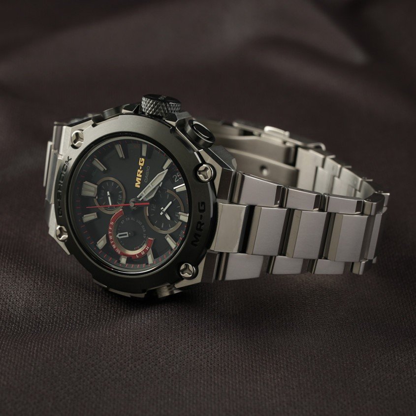 MR-G B1000