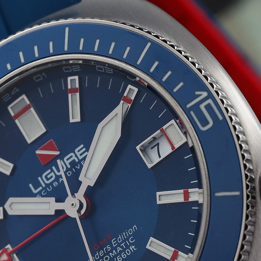 Ligure watch detail