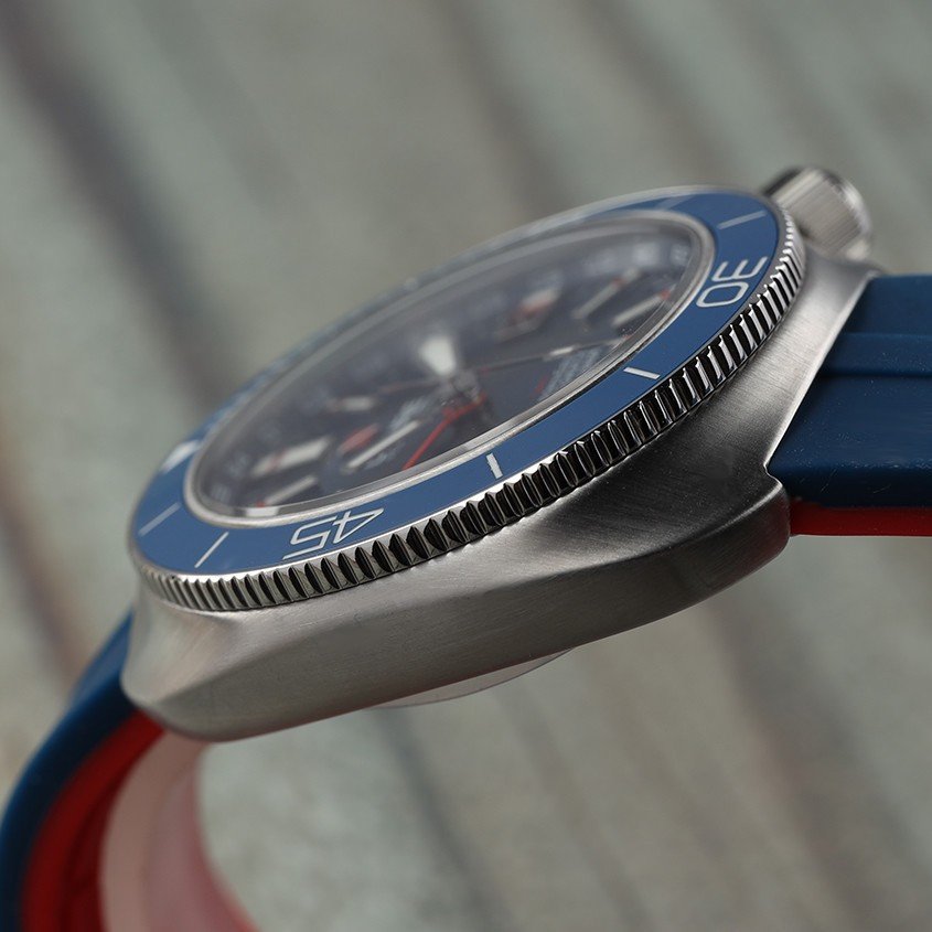Ligure watch detail