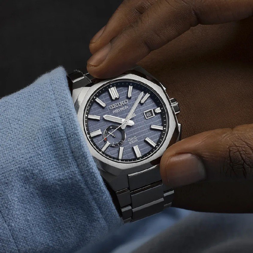Seiko Astron SSJ013J1