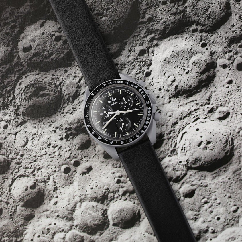Mission to the Moon mit Lederarmband