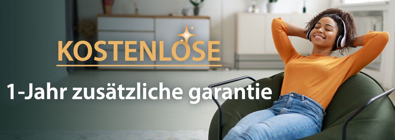 Frau, die sich in einem Sessel ausruht, mit dem Text "Gratis ein Jahr zusätzliche Garantie".